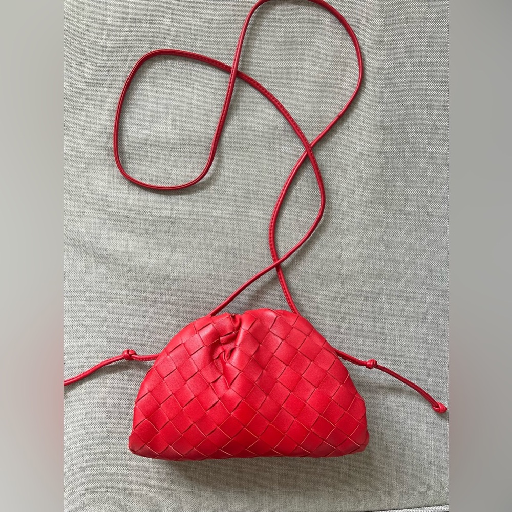 Authentic Bottega Veneta Intercciato The Mini Pouch